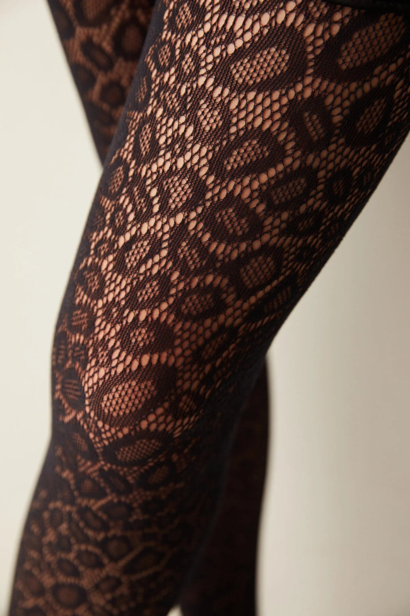 Wild File Black Tights-Pentilicious 